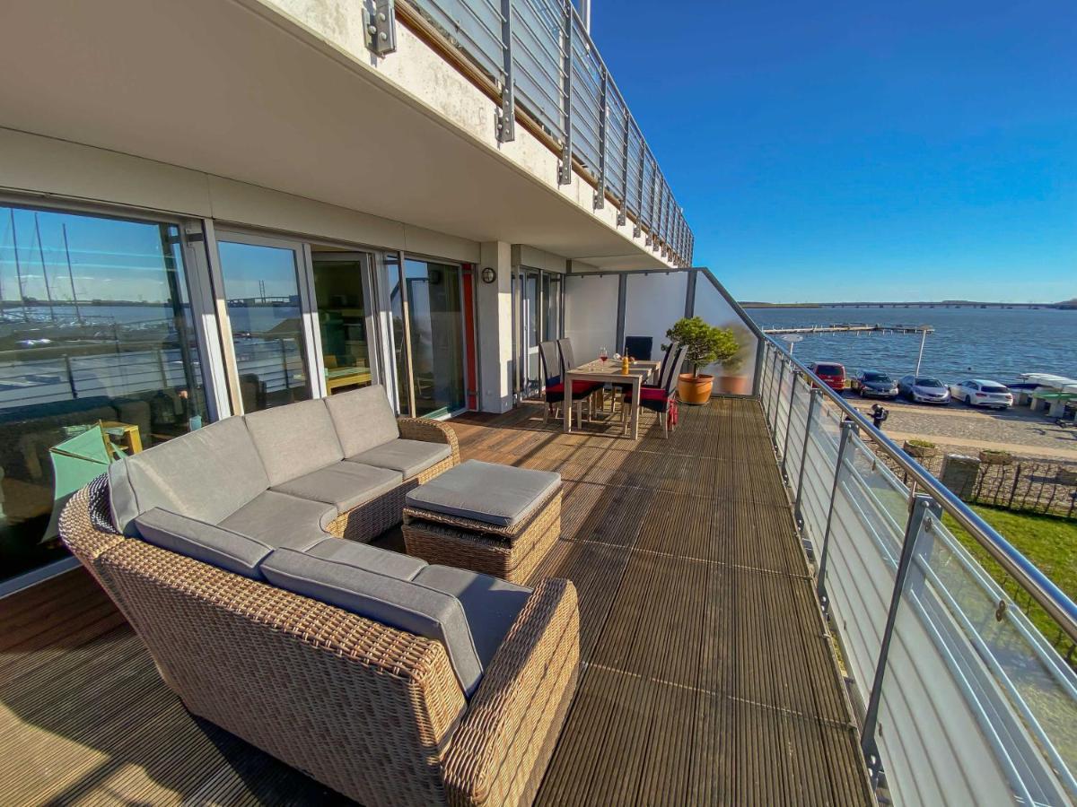 Haus Putbus In Altefaehr - Wg 3 Mit Panoramablick Apartment Екстериор снимка