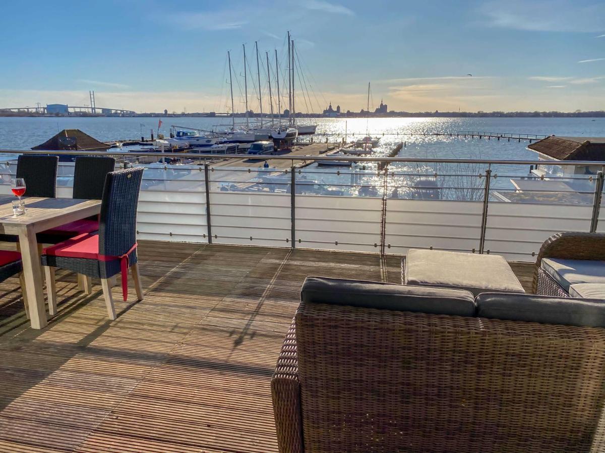 Haus Putbus In Altefaehr - Wg 3 Mit Panoramablick Apartment Екстериор снимка